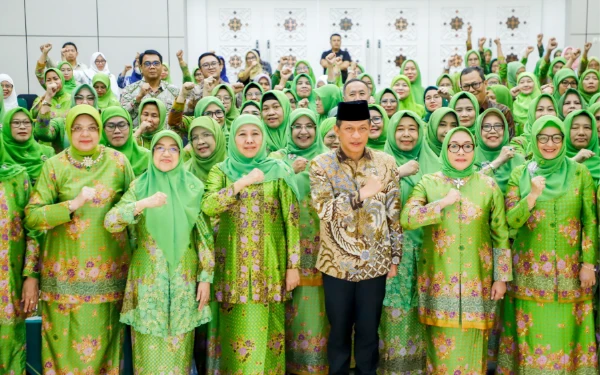 Thumbnail Berita - Muslimat NU dan KLH Perkuat Pelestarian Lingkungan, Khofifah Dorong Mustika Darling Jadi Motor Perubahan Akar Rumput