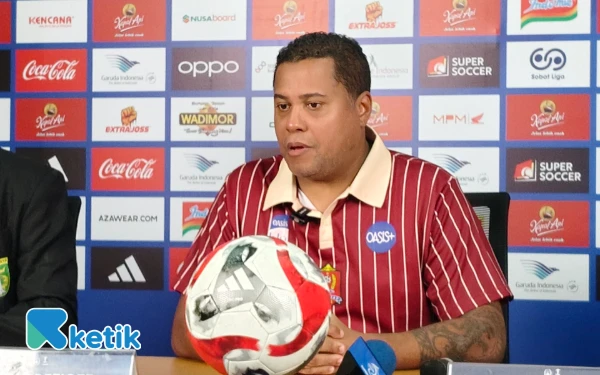 Thumbnail Berita - Babak Belur Dihajar Persebaya 0-4, Pelatih Persijap Sebut Pemain Kalah Kualitas