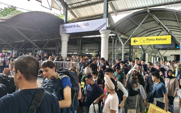 Thumbnail Berita - KAI Daop 8 Surabaya Layani 509.726 Pelanggan Selama Nataru