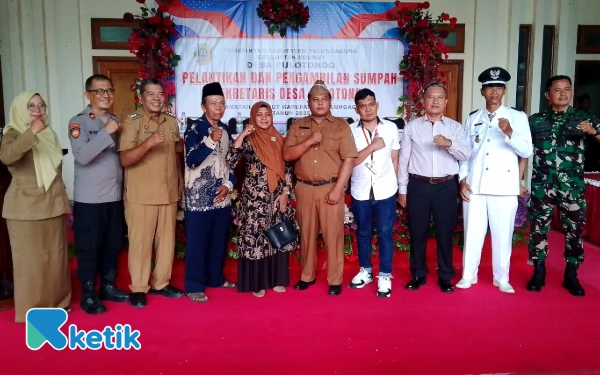 Thumbnail Berita - Sekdes Pulotondo Tulungagung Berganti, Muhamad Adib Kasani Resmi Dilantik