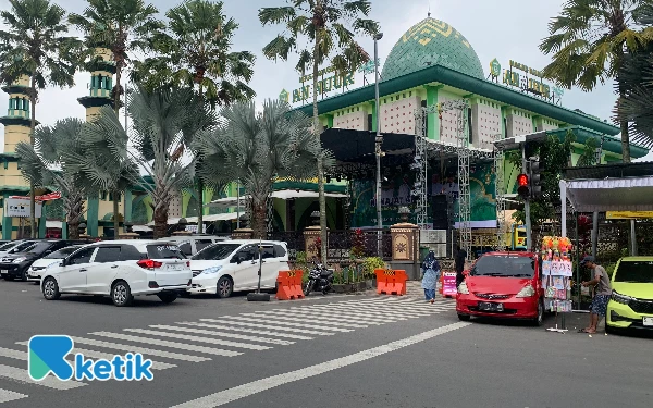 Thumbnail Berita - Jelang Tahun Baru 2026, Ini Daftar Ruas Jalan di Alun-alun Kota Batu yang Ditutup dan Titik Parkirnya