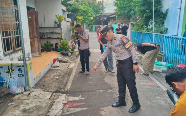 Thumbnail Berita - Tragedi Malam Tahun Baru di Madiun, Remaja 19 Tahun Tewas Ditusuk Teman Sendiri