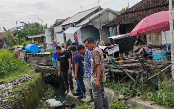 Thumbnail Berita - Normalisasi Saluran Air Picu Ketegangan di Wanasari Brebes