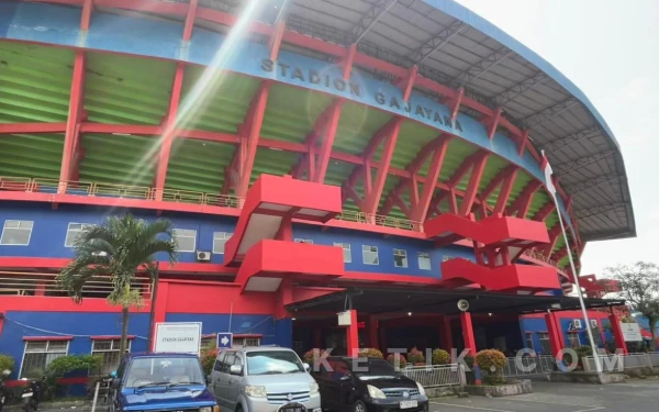 Thumbnail Berita - Intip Rencana Museum Stadion Gajayana, dari Trofi Bersejarah hingga Profil Legenda Sepak Bola Malang