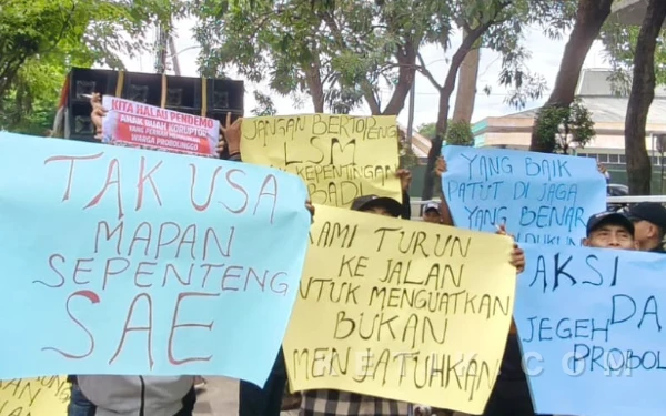 Thumbnail Berita - Kiai dan Tokoh Muda Probolinggo Siap Hadapi Pengganggu Stabilitas Pemerintahan