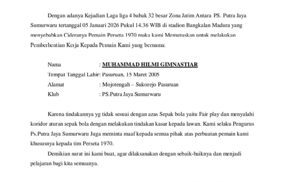 Thumbnail Berita - Buntut Insiden Tendangan Kungfu ke Dada Pemain Perseta 1970, PS Putra Jaya Pecat M Hilmi Gimnastiar