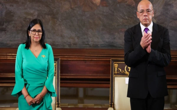 Thumbnail Berita - Bukan Wapres Ban Serep, Delcy Rodríguez Punya Peran Penting di Pemerintahan Venezuela