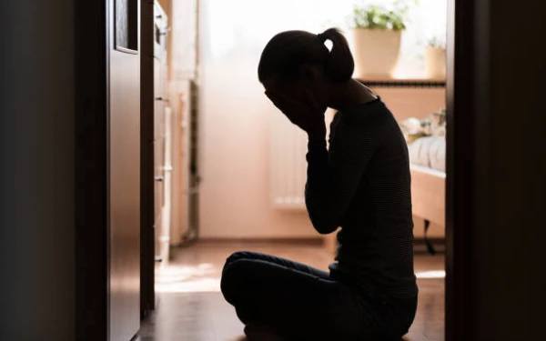 Thumbnail Berita - Ini Penyebab dan Gejala Post-Holiday Blues yang Muncul di Awal Tahun