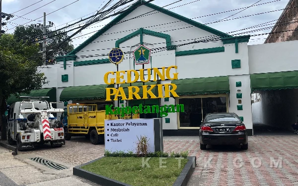 Thumbnail Berita - Jukir Tetap Terfasilitasi, Dishub Kota Malang Ajak Kolaborasi Kelola Gedung Parkir Kayutangan