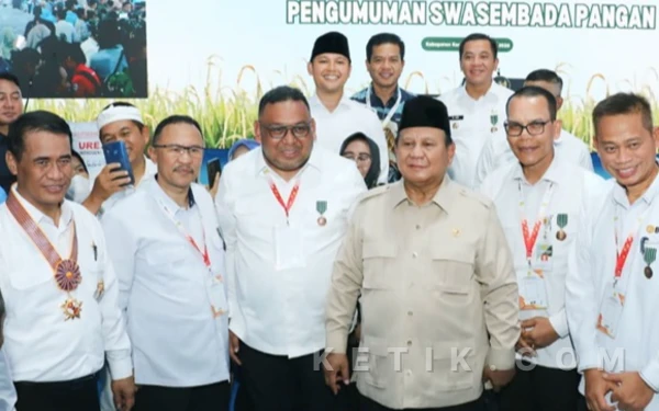 Thumbnail Berita - Presiden Umumkan Swasembada, Bupati Bandung Instruksikan Distan Fokus Produksi Beras
