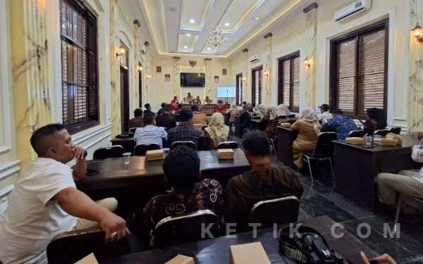 Perbup Busana Daerah Sumenep Resmi Berlaku, Mall UMKM Jadi Titik Temu Pengrajin hingga Penjahit