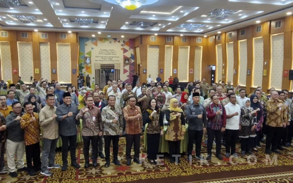 Thumbnail Berita - Pramuka Jatim Hadirkan "Retret" Khusus Pimpinan, Siap Jalankan Arahan Khofifah