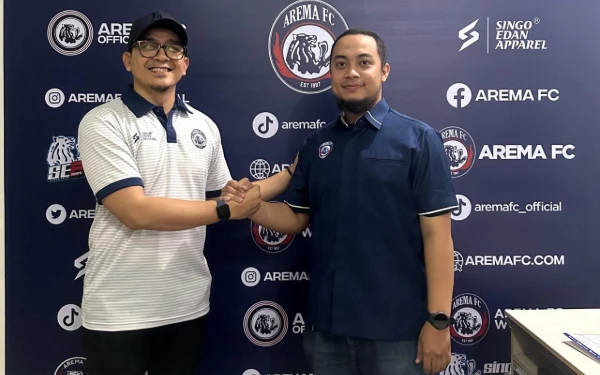 Thumbnail Berita - Stadion Sepi Imbas Harga Tiket, Manajemen Arema FC Siapkan Skema Promo