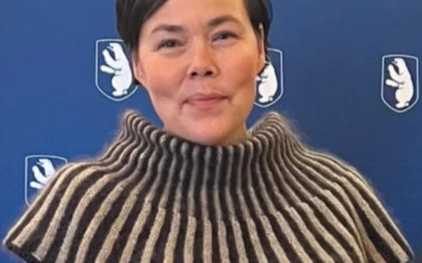 Thumbnail Berita - Greenland Buka Opsi Bertemu Langsung dengan AS Tanpa Denmark, Mulai Tergoda Tawaran Donald Trump ?