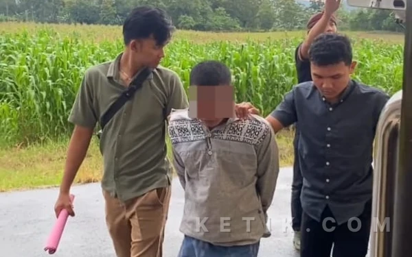 Thumbnail Berita - Bejat!  Ayah Tiri di Pringsewu Lampung Tega Cabuli Anaknya