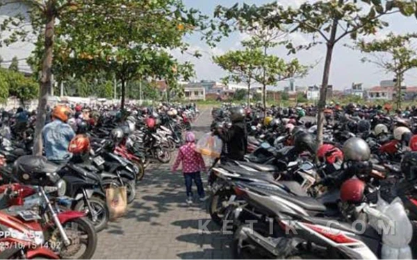 Thumbnail Berita - Tarif Parkir di Cilacap Tahun 2026 Hingga  2027, Mobil Rp2.000 dan Motor Rp1.000 serta Sepeda Rp500