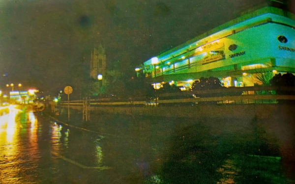 Thumbnail Berita - Sarinah Kota Malang, Mal Sarat Sejarah di Ujung Kayutangan Heritage