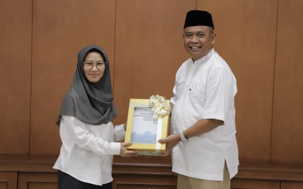 Thumbnail Berita - Sleman Tercepat Serahkan LKPD 2025 di DIY