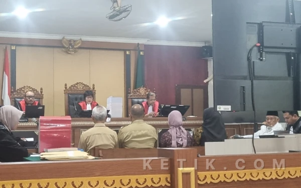 Thumbnail Berita - Misteri Kode “RA” dan Kesaksian Panas yang Menyudutkan Terdakwa Sri Purnomo