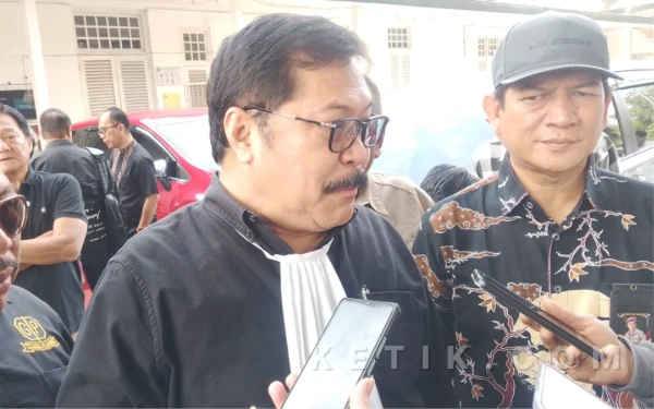 Thumbnail Berita - Sidang Dugaan Korupsi Lahan, PH Haji Halim Desak Cabut Pencegahan ke Luar Negeri