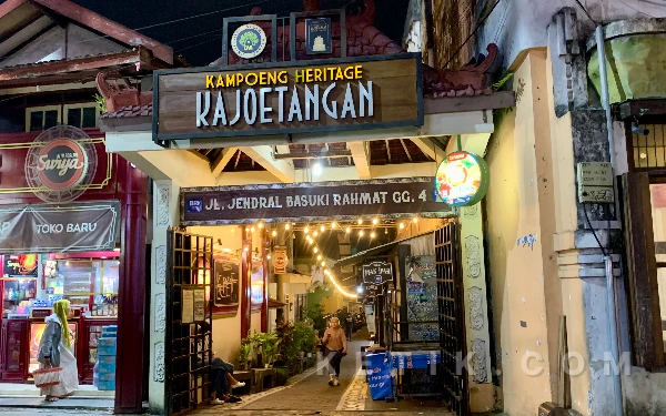 Thumbnail Berita - Dengan Tour Guide, Wisata Kayutangan Heritage Tak Lagi Sekadar Jalan-Jalan