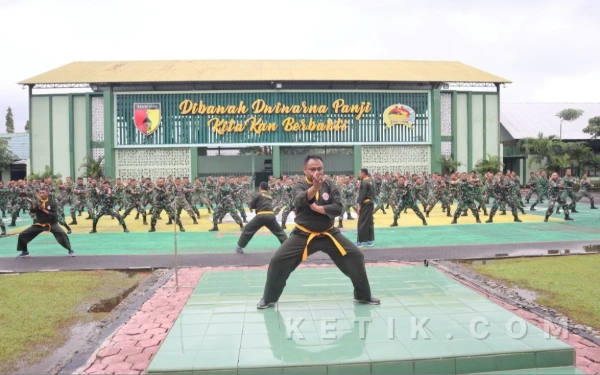 Thumbnail Berita - Tingkatkan Ketangkasan Prajurit, Kodim Bojonegoro Gelar Latihan Pencak Silat Militer