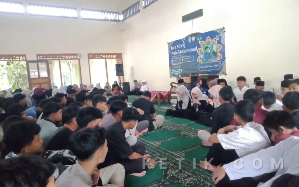 Thumbnail Berita - Peringatan Isra Mi'raj Jadi Sarana Edukasi Shalat bagi Siswa SMKN 1 Donorojo Pacitan