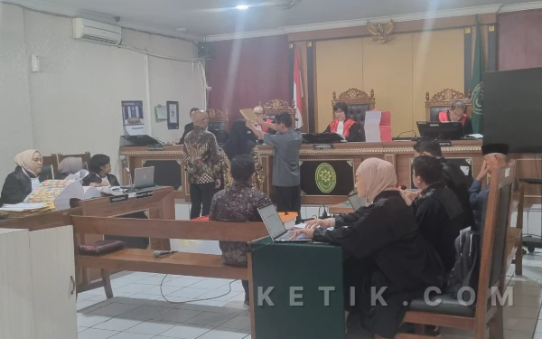 Thumbnail Berita - Amis Dana Hibah Pariwisata Sleman, Instruksi Grup WhatsApp hingga Tanggung Jawab Kepala Daerah