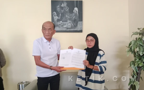 Thumbnail Berita - Pembina Yayasan HSD Angkat Bicara Terkait Jual Beli Titik Dapur MBG