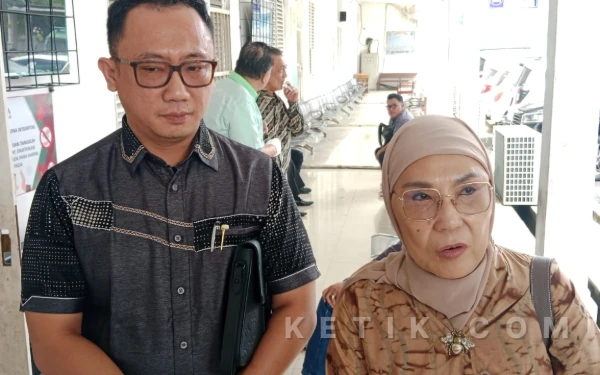 Thumbnail Berita - Sidang Korupsi Pasar Cinde Kembali Tertunda, Kuasa Hukum Serahkan Surat Medis Alex Noerdin