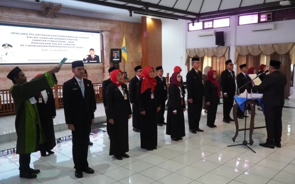 Thumbnail Berita - Lantik Pejabat Baru, Ini Pesan Wali Kota Tegal
