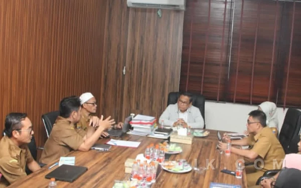 Thumbnail Berita - Lebak Capai 99 Persen KTP-el, Wabup Tekankan Layanan Lebih Baik