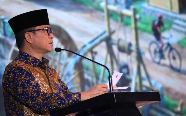 Thumbnail Berita - Hadapi Dampak Perubahan Iklim di Desa, Menteri Yandri Dorong Kolaborasi Global