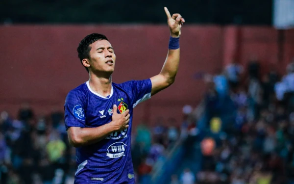 Thumbnail Berita - Penyerang Persik Kediri M Khanafi Dipinjamkan ke Borneo FC hingga Akhir Musim