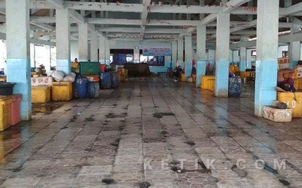 Thumbnail Berita - Angin Kencang Nelayan Cilacap Enggan Melaut, Pemasukan Berkurang Hingga 50 Persen