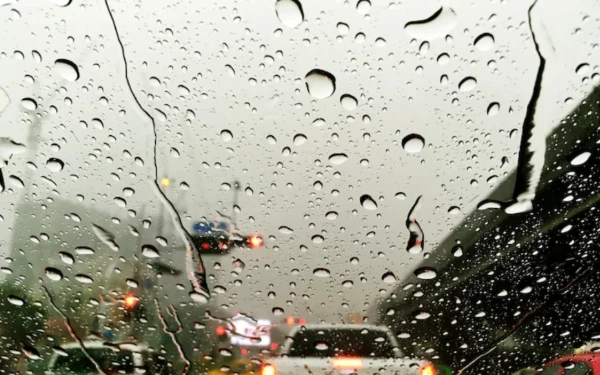 Thumbnail Berita - BMKG: Cuaca Kota Jakarta Pusat 22 Januari 2026 Diprakirakan Hujan Ringan, Tangerang Selatan Hujan Ringan