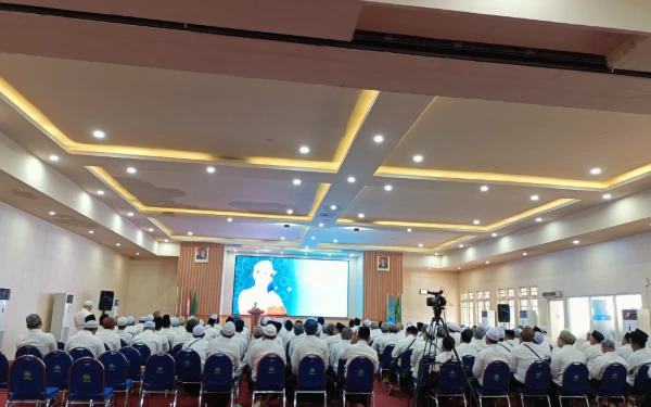 Thumbnail Kunjungi Ponpes Nurul Jadid, PT Sidogiri Mitra Utama; Ungkap Kiai Zuhri; Perkuat Sinergi Bisnis dan Dakwah