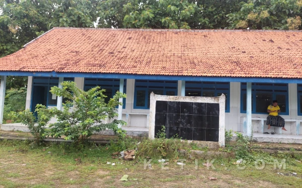 Thumbnail Berita - Disdik Sampang Baru Bergerak Usai SDN Batuporo Timur 1 Viral, AMS Pertanyakan Peran Pengawas