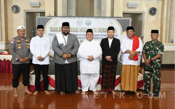 Thumbnail Berita - Peringati Isra Miraj, Wabup Aceh Tenggara Ajak Teladani Kesabaran Rasulallah SAW