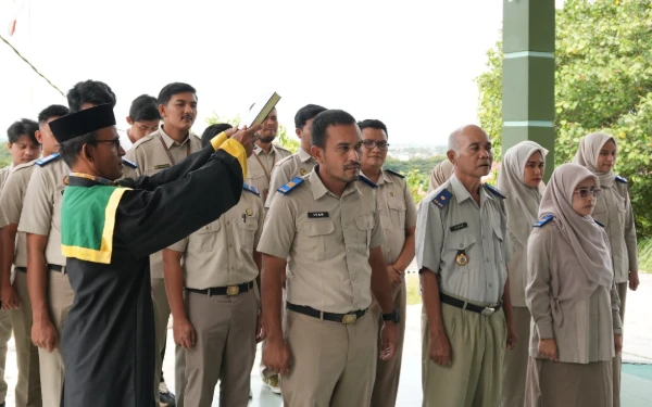 Thumbnail Berita - Panitia Ajudikasi PTSL Disumpah, Kepala Kantor Pertanahan Abdya: Harus Profesional