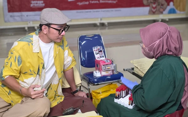 Thumbnail Berita - Ikut Donor Darah di Kwarda DKI Jakarta, John Pantau Ajak Generasi Muda Peduli Sesama