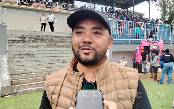 Thumbnail Berita - Persikoba Tembus 8 Besar dan Nasional, Heli Suyanto: Target Kami Tampil Maksimal