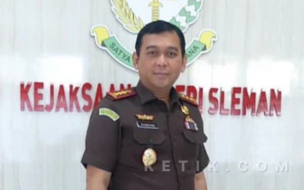 Thumbnail Berita - Kejari Sleman Beri Sinyal Tersangka Baru Korupsi Dana Hibah Pariwisata, Nama Raudi Akmal Mencuat