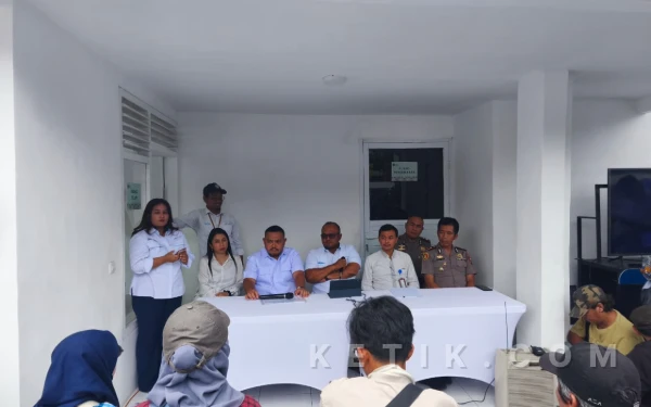 Thumbnail Berita - Viral Rumah Kakek di Surabaya Jadi Dapur MBG, Pelindo Berikan Penjelasan