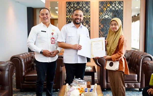 Thumbnail Berita - Tuntaskan Penahanan Ijazah Lima Pekerja, Pemkot Batu Pulihkan Hak Tenaga Kerja