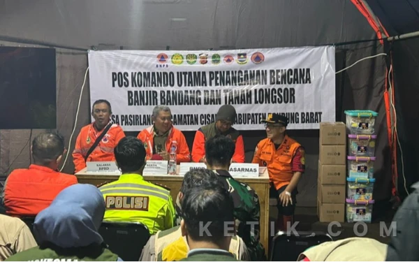 Thumbnail Berita - H8 Pencarian Korban Longsor Cisarua, Total Sudah 70 Bodypack Dievakuasi Tim SAR Gabungan