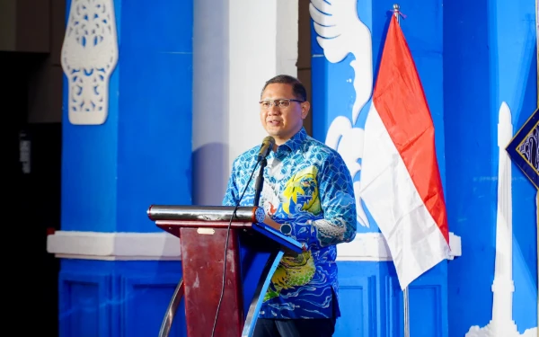 Thumbnail Berita - Tutup Grand Final Duta Siswa Indonesia 2026, Kadisdik Jatim Dukung Penguatan Karakter Generasi Muda