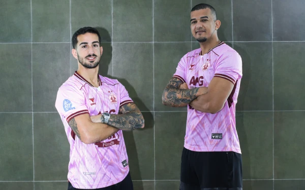Thumbnail Berita - Perkuat Skuad di Sisa Musim Super League, Persik Datangkan Dua Pemain Asing Baru
