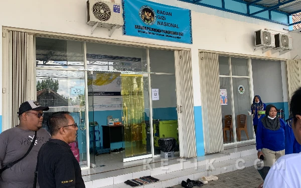 Thumbnail Berita - SPPG Kalimas Tanjungsari Kota Blitar Disorot, Dinkes Akui Belum Kantongi SLHS dan IPAL Diduga Tak Standar