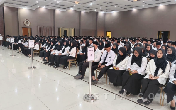 Thumbnail Berita - 626 Petugas Haji Laksanakan Diklat di Asrama Haji Surabaya, Siap Layani 42 Ribu Jemaah